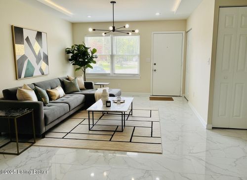 384 Glenview Rd, Louisville, KY, 40229-3510 | Card Image