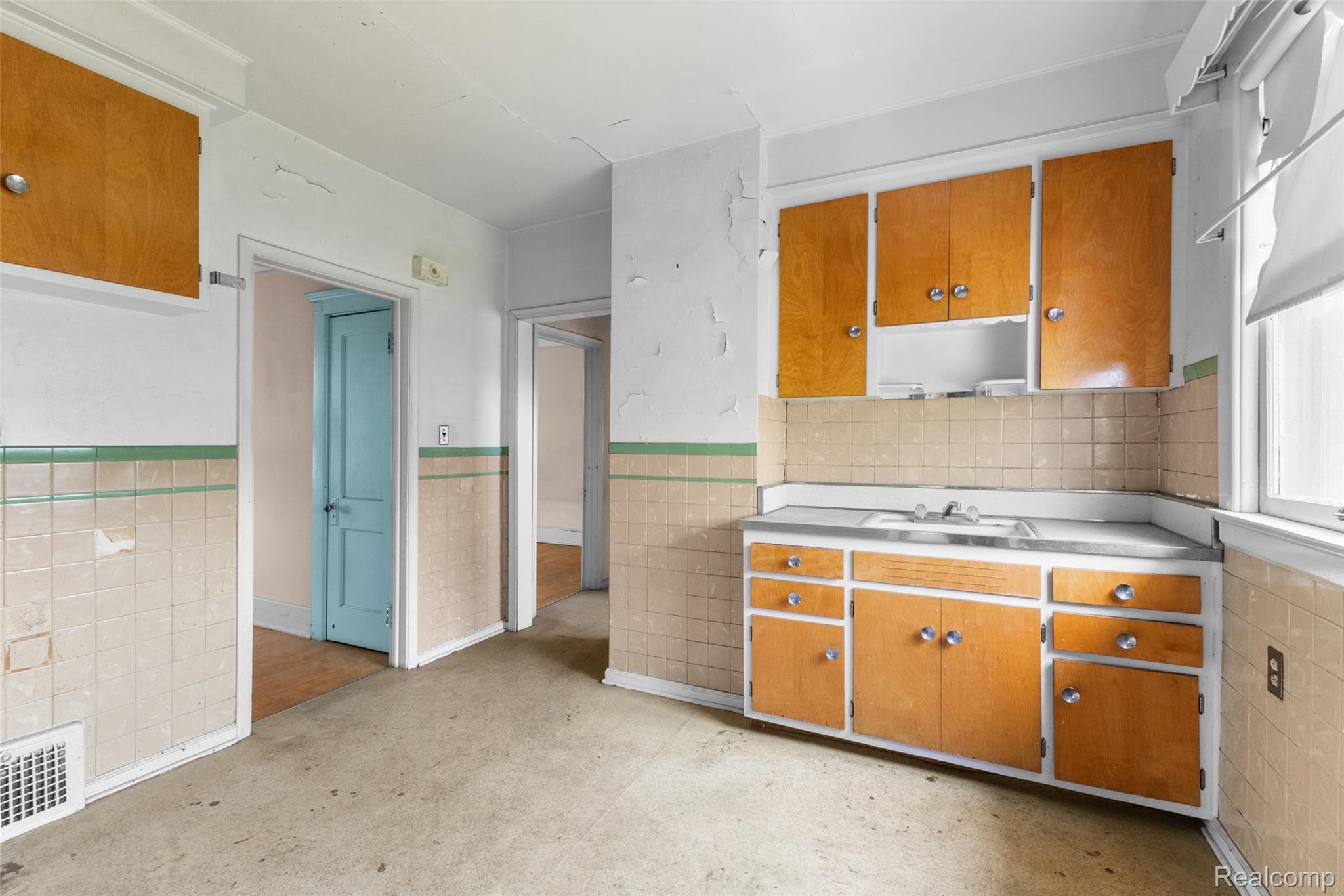 Residential in Detroit 3