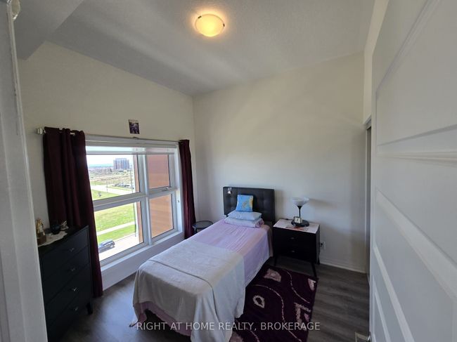 620 - 128 Grovewood Common, Condo with 2 bedrooms, 1 bathrooms and null parking in Oakville ON | Image 9
