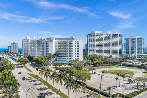 326-2670 E Sunrise Blvd, Fort Lauderdale, FL, 33304-3206 | Card Image