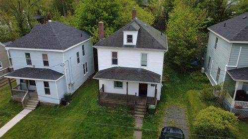 42 Bell St, New Glasgow, NS, B2H2A9 | Card Image