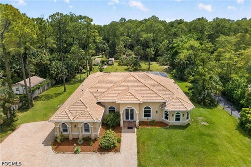 1360 29th St Sw, Naples, FL, 34117-4238 | Card Image