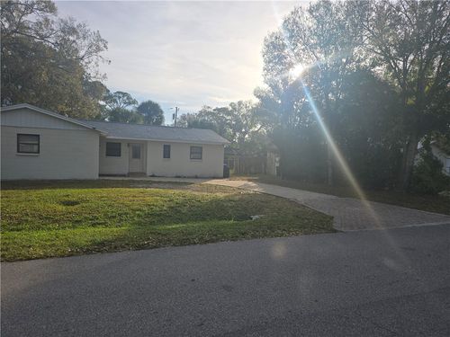 1710 29th Ave, Vero Beach, FL, 32960-3142 | Card Image