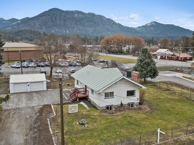 604 N 3rd St E St, House other with 4 bedrooms, 2 bathrooms and null parking in Chewelah WA | Image 39
