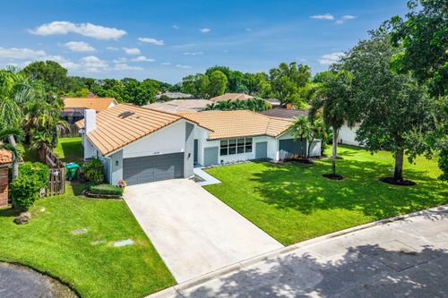 10975 Nw 19th St, Coral Springs, FL, 33071-5702 | Card Image