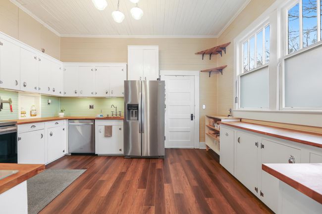 Kitchen | Image 18