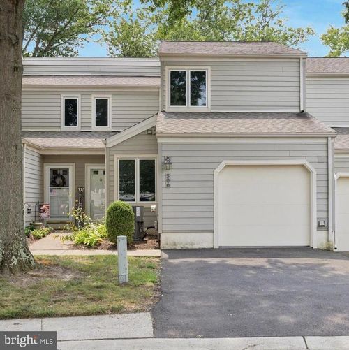 506 Portsmouth Ct, DOYLESTOWN, PA, 18901-2510 | Card Image