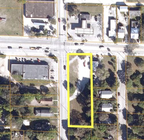 1229 Orange Ave, Fort Pierce, FL, 34950-8860 | Card Image