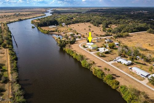 1053 Lock Lane Sw, MOORE HAVEN, FL, 33471 | Card Image