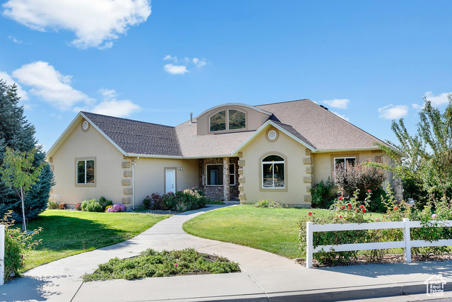 400 , Lindon, UT 84042