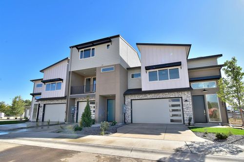 5287 N River Water Ln, Garden City, ID, 83714-1010 | Card Image