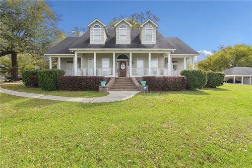 10197 Bellingrath Rd, Theodore, AL, 36582-8324 | Card Image