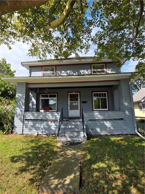 750 Robinson St, Elmira, NY, 14904-1524 | Card Image