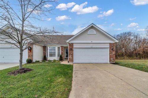 35 Salsibury Court, Lake St Louis, MO, 63367 | Card Image