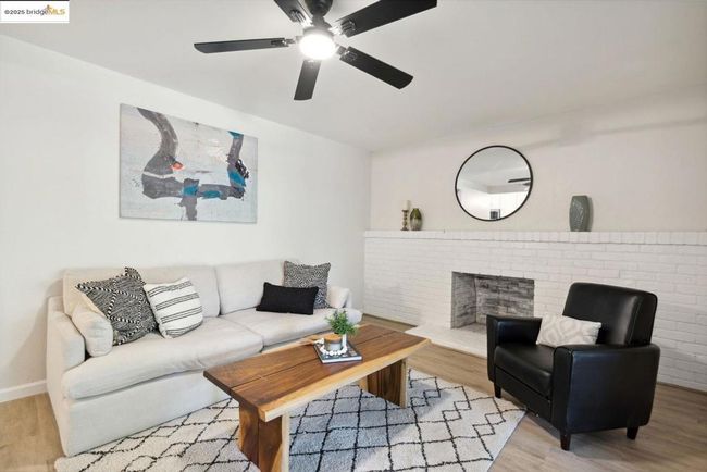 6419 Dallas Way, House other with 3 bedrooms, 2 bathrooms and 1 parking in Sacramento CA | Image 18