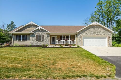 8437 Roosevelt Dr, Gasport, NY, 14067-9528 | Card Image