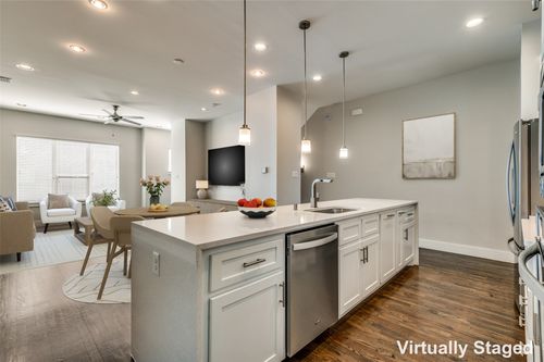 3108 Sunny Brae Dr, Dallas, TX, 75204-3944 | Card Image