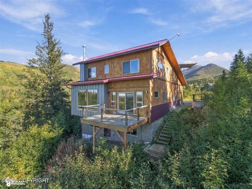 18700 England Cir, Anchorage, AK, 99516-6061 | Card Image