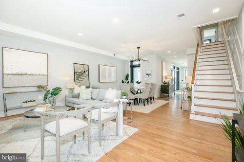 1015 O St Nw, WASHINGTON, DC, 20001-4229 | Card Image