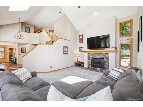 2397 Hearth Dr, Evergreen, CO, 80439-8940 | Card Image