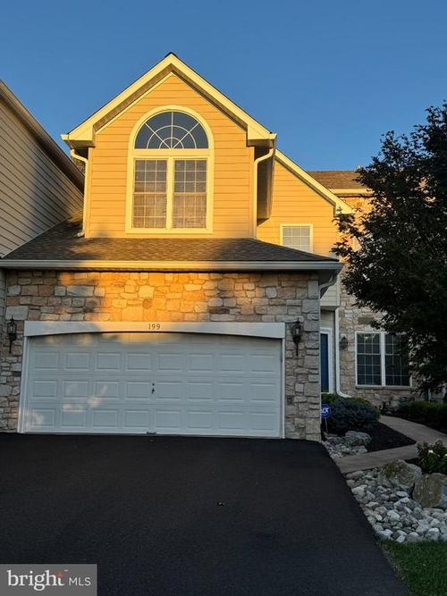 199 Birkdale Dr, BLUE BELL, PA, 19422-3270 | Card Image