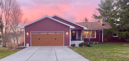 6606 Gartman Rd, Orchard Park, NY, 14127-3722 | Card Image