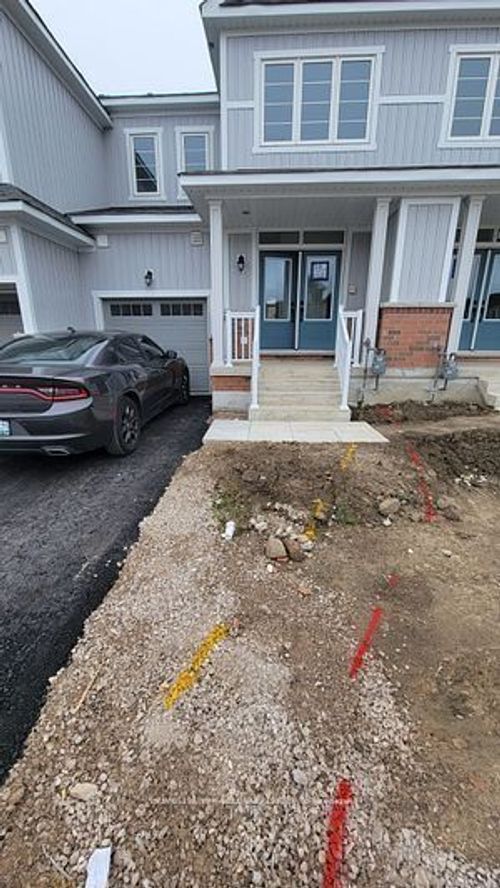 {{alt}} | Card Image