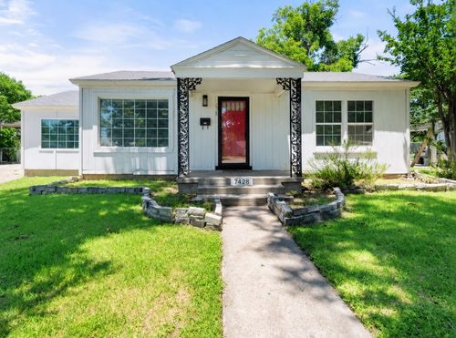 7428 Mohawk Ave, Fort Worth, TX, 76116-8643 | Card Image