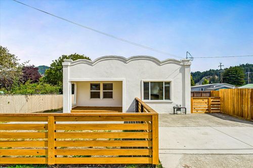 130 1st Ave, Rio Dell, CA, 95562-1713 | Card Image