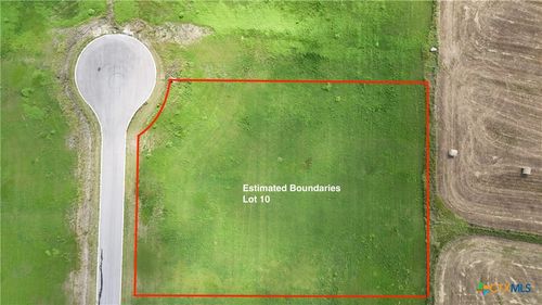 114 Pr 711, Lott, TX, 76632 | Card Image