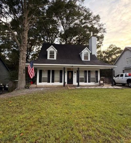 3124 Autumn Ridge Dr W, Mobile, AL, 36695-3227 | Card Image