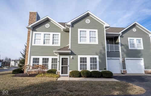 1463 Shadow Ridge Rd, Carmel, IN, 46280-2716 | Card Image