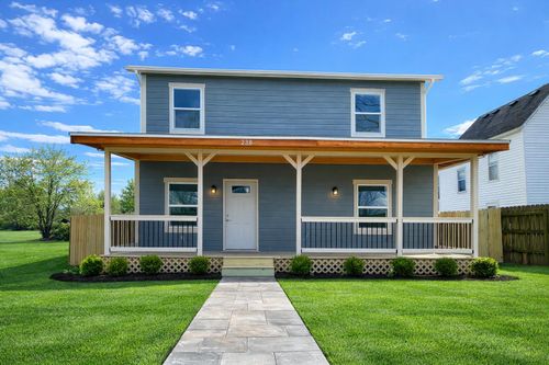 230 S Elm St, Mountain Grove, MO, 65711-2207 | Card Image