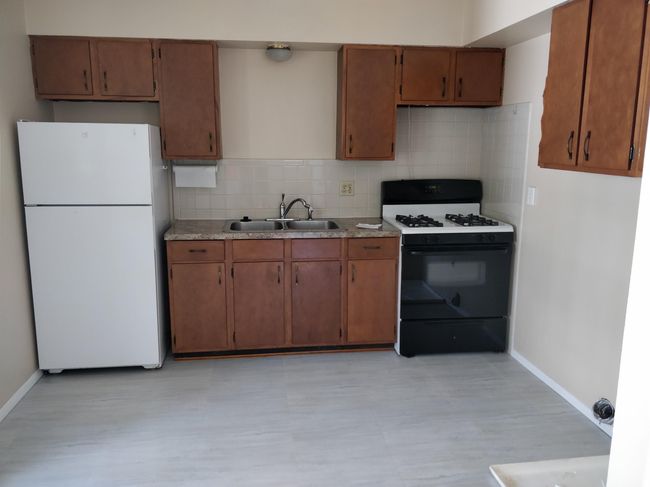 519 E Helbert St, Home with 0 bedrooms, 0 bathrooms and 4 parking in Mulvane KS | Image 11