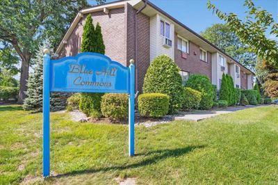 F - 5 Blue Hill, Condo with 1 bedrooms, 1 bathrooms and null parking in Orangetown NY | Image 1