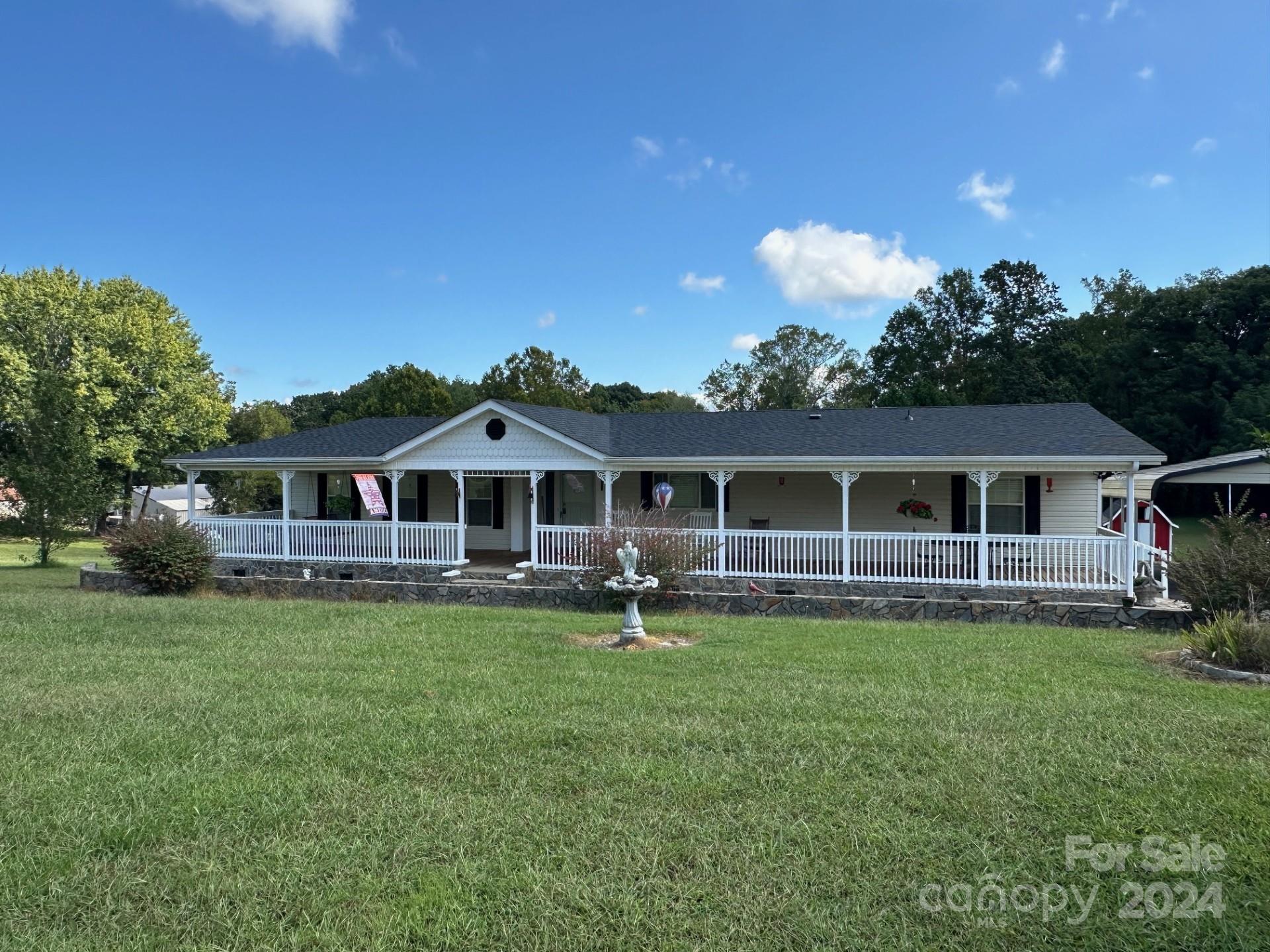 Boggs Rd, Claremont, NC 28610