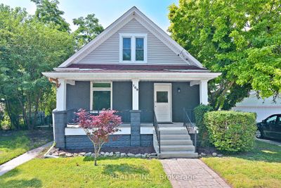 109 Mary St, House other with 3 bedrooms, 1 bathrooms and 2 parking in Sarnia ON | Image 1