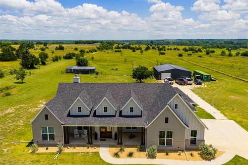 761 Dovie Ln, Milford, TX, 76670-4412 | Card Image