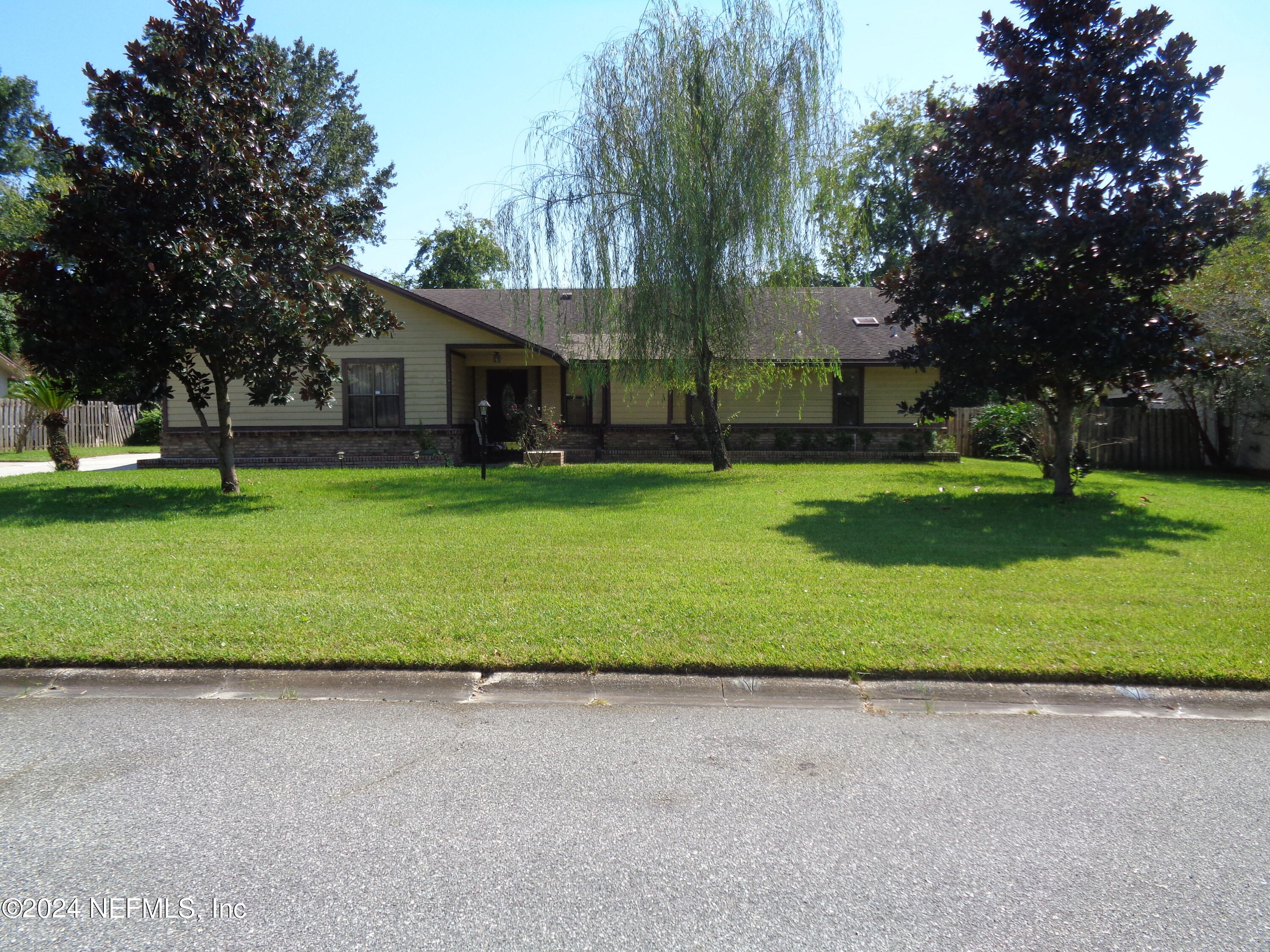 Cameron Dr, Orange Park, FL 32073