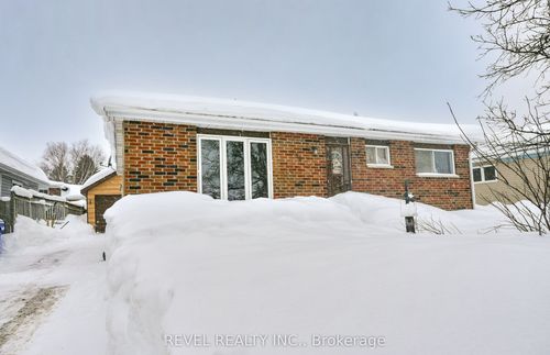198 Lawrence St, Porcupine, ON, P0N1C0 | Card Image