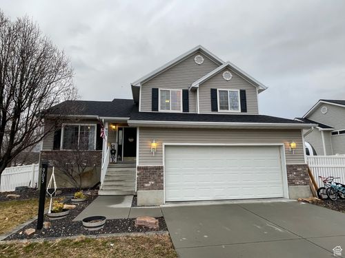 903 Poplar Ln, Grantsville, UT, 84029-9466 | Card Image