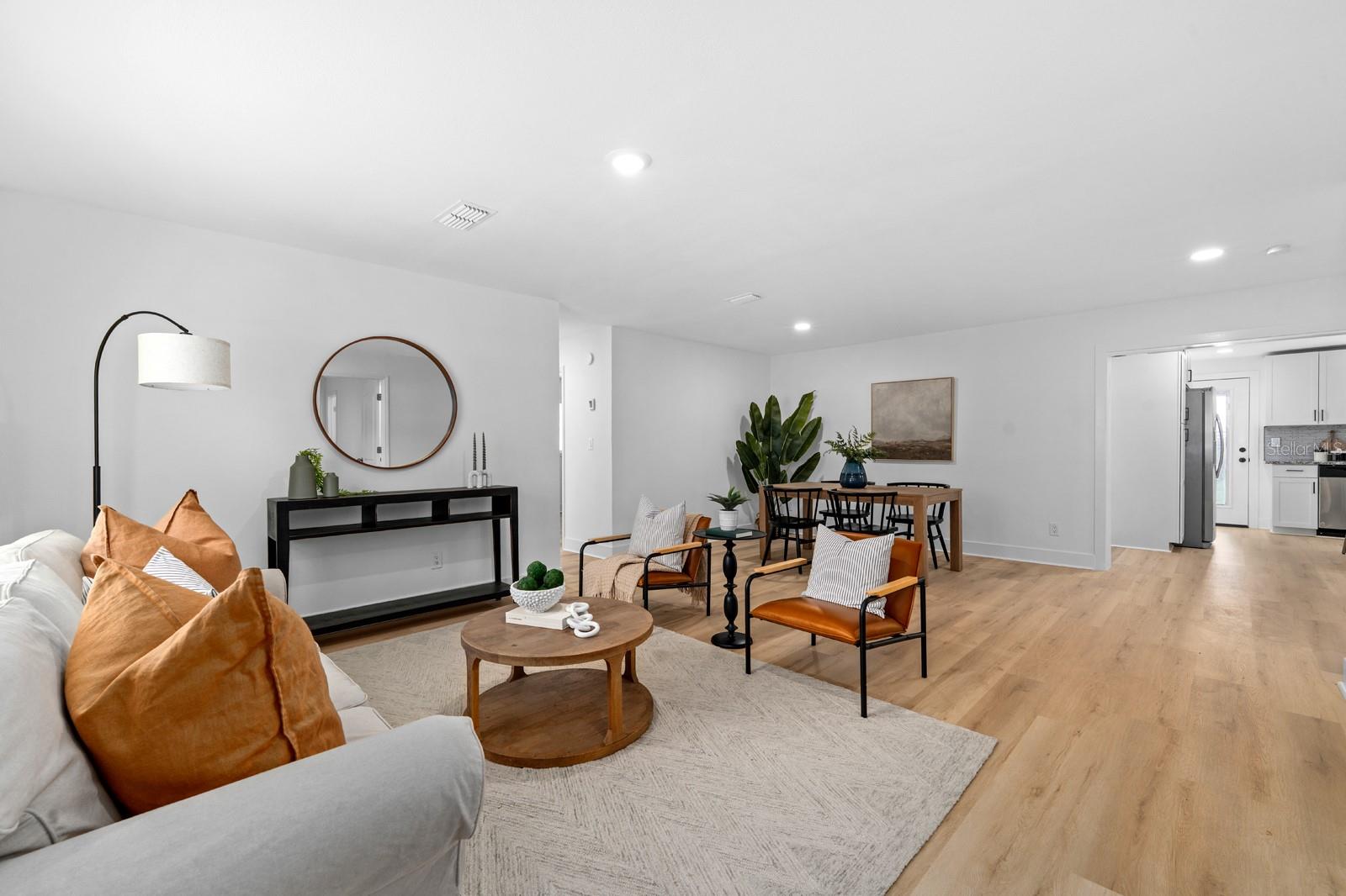Residential in ZEPHYRHILLS 4