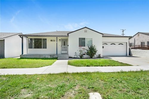 5526 W 117th St, Inglewood, CA, 90304-1062 | Card Image