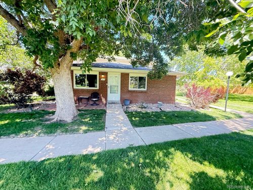 apt-213-9255 E Lehigh Ave, Denver, CO, 80237-1989 | Card Image