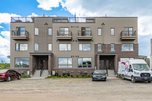 108 Mishi Private, Manor Park - Cardinal Glen and Area, ON, K1K4B9 | Card Image