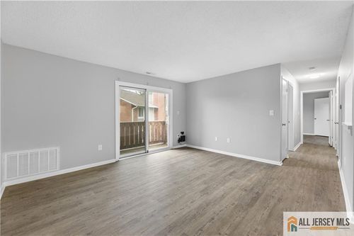 2415-2415 Ravens Crest Dr, Plainsboro, NJ, 08536-2457 | Card Image