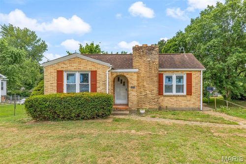 1112 N 3rd St, Festus, MO, 63028-1609 | Card Image