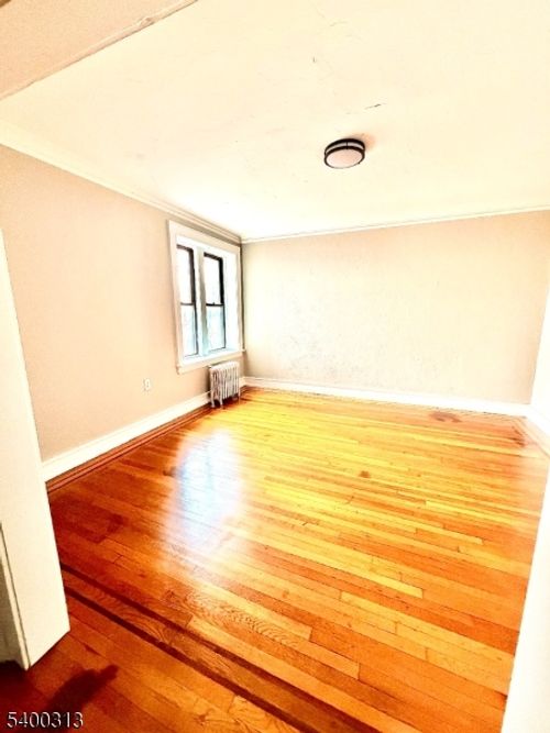 apt-405-17 Elwood Pl, Newark, NJ, 07104-3482 | Card Image