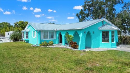 13725 Mattix Ave, HUDSON, FL, 34667-1550 | Card Image