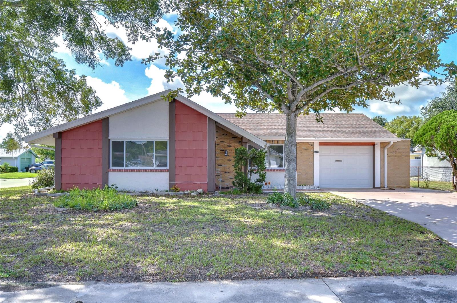 Cashmere Dr, New Port Richey, FL 34652